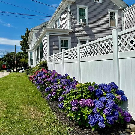 Cheerful Historic 3 Bedroom Townhouse - Downtown Mystic Stonington Bagian luar foto