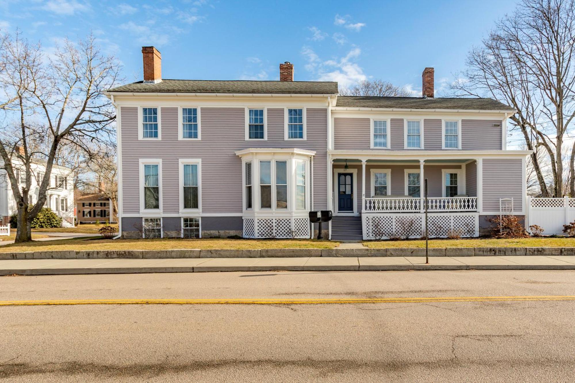 Cheerful Historic 3 Bedroom Townhouse - Downtown Mystic Stonington Bagian luar foto